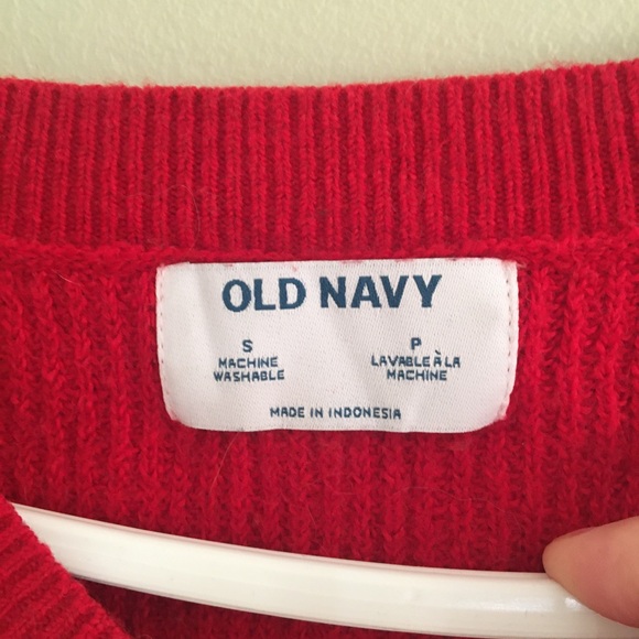Cozy Red V-Neck Sweater Old Navy - Picture 3 of 3